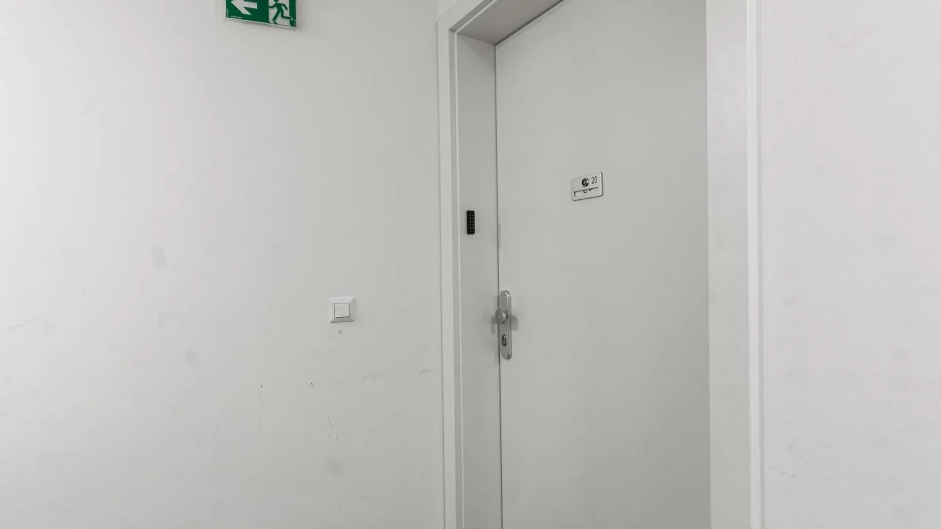 Free Parking I Balcony I 5 Min To Train Station Apartment Vienna Austria