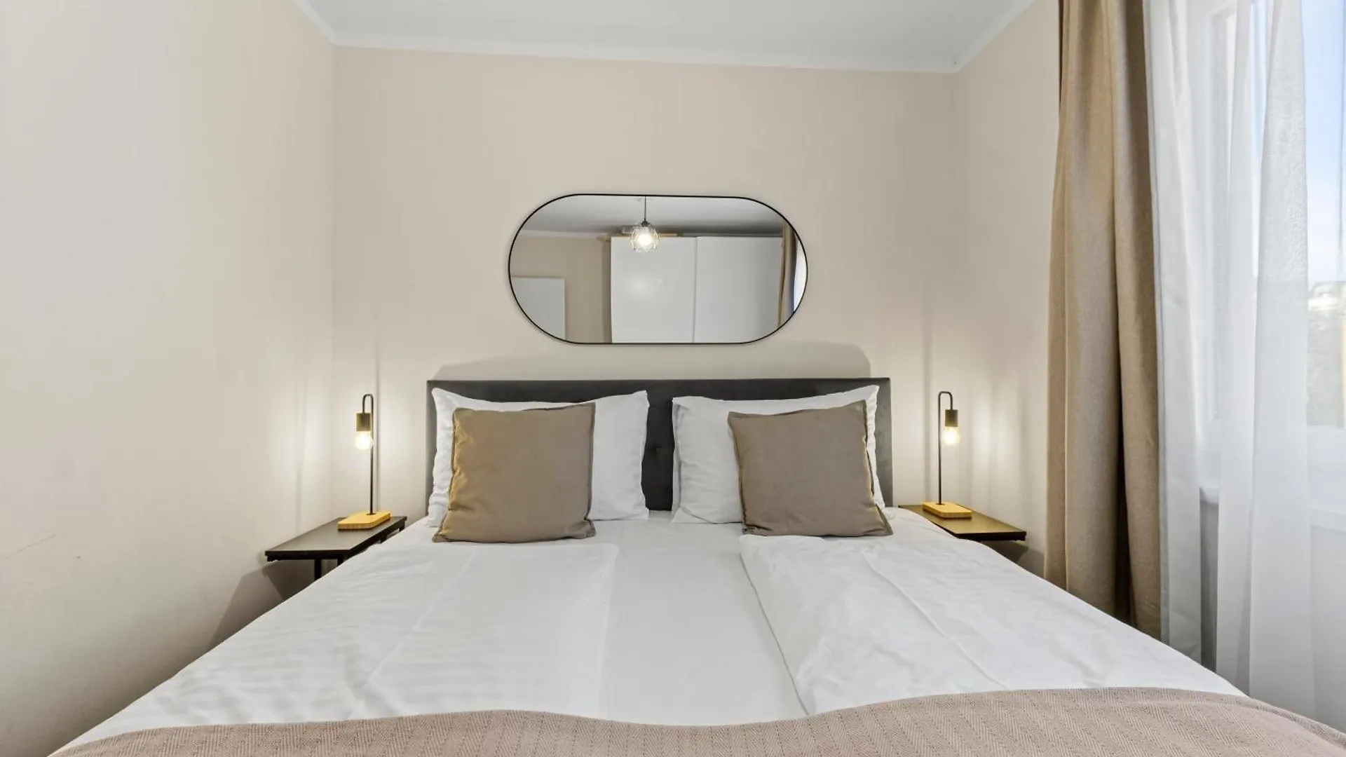 Free Parking I Balcony I 5 Min To Train Station Apartment Vienna Austria