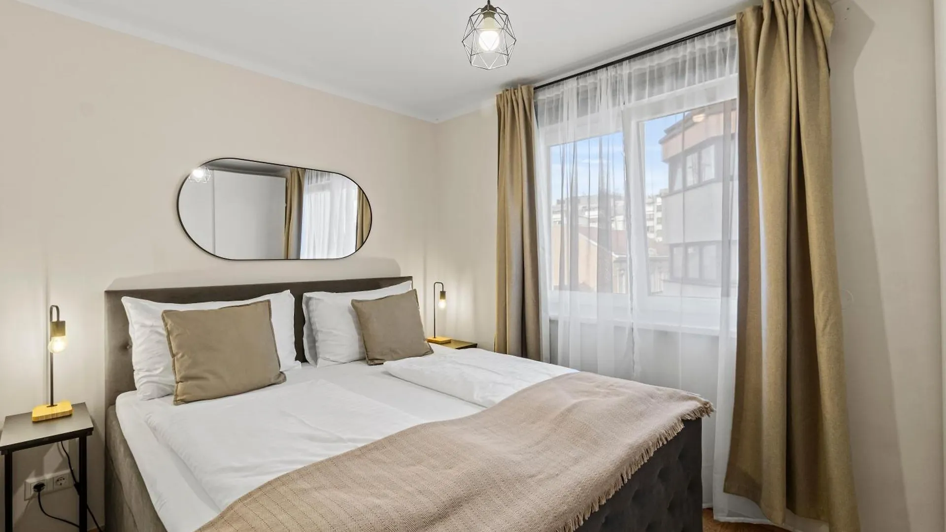 Free Parking I Balcony I 5 Min To Train Station Apartment Vienna