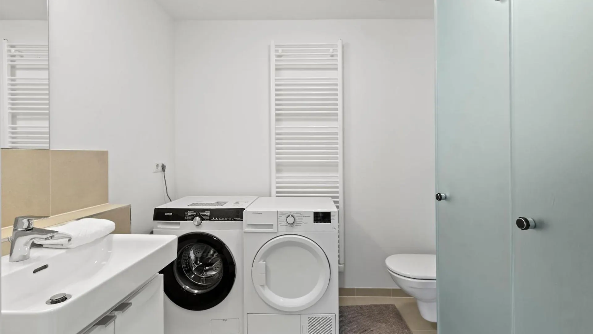 Free Parking I Balcony I 5 Min To Train Station Apartment Vienna 0*,