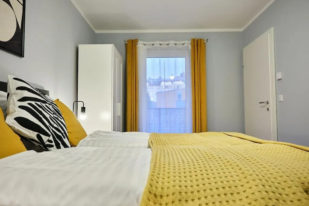 Free Parking I Balcony I 5 Min To Train Station Apartment Vienna