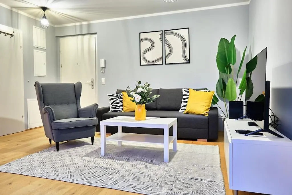Free Parking I Balcony I 5 Min To Train Station Apartment Vienna