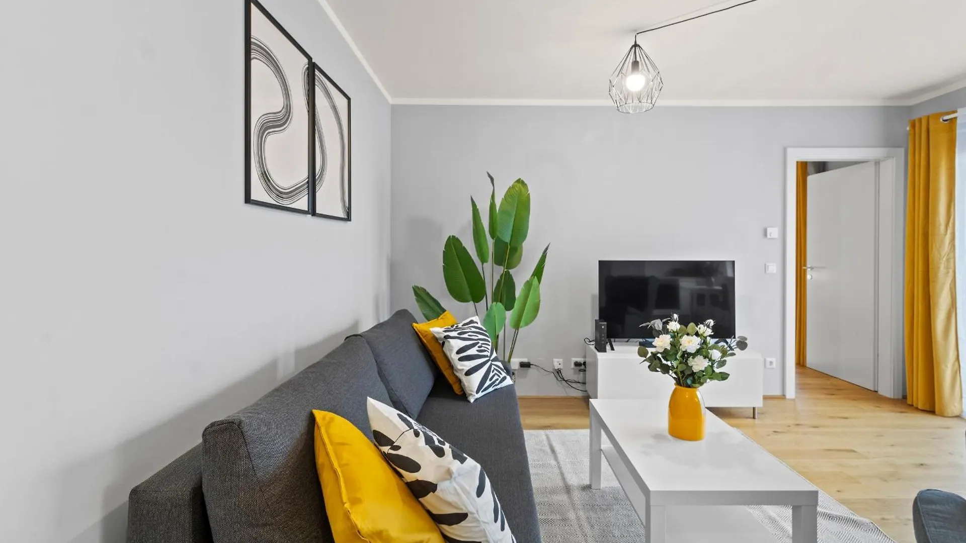 Free Parking I Balcony I 5 Min To Train Station Apartment Vienna 0*,