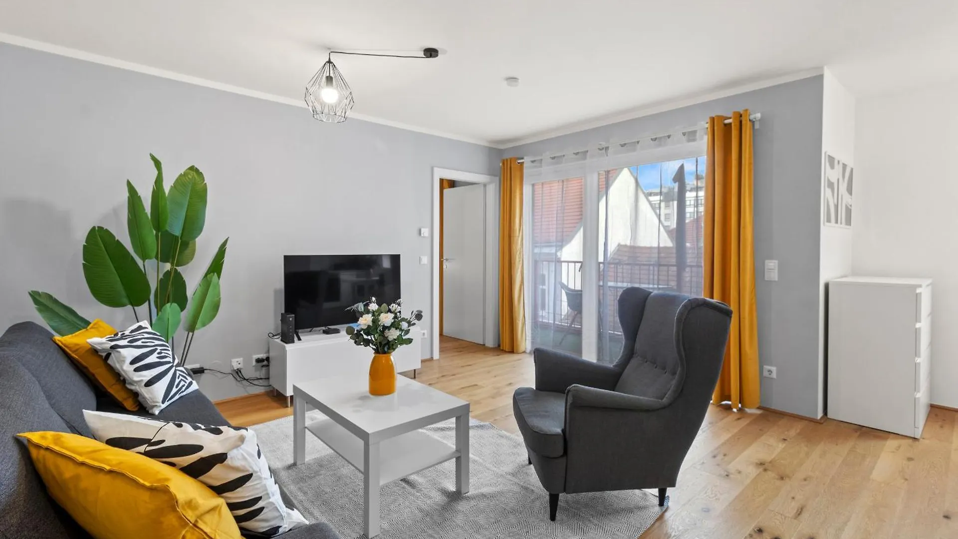 Free Parking I Balcony I 5 Min To Train Station Apartment Vienna 0*,